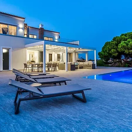 Sleeps 12 With Pool Air Con And Wifi Βίλα *
